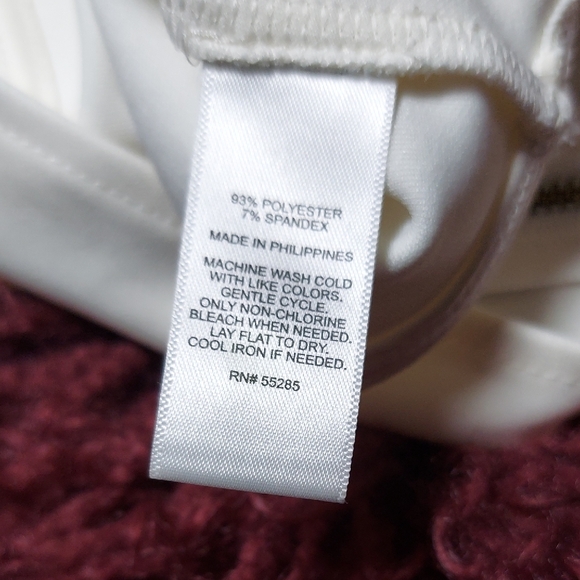 Express Cream Asymmetrical Crop Tank Top - Picture 6 of 9